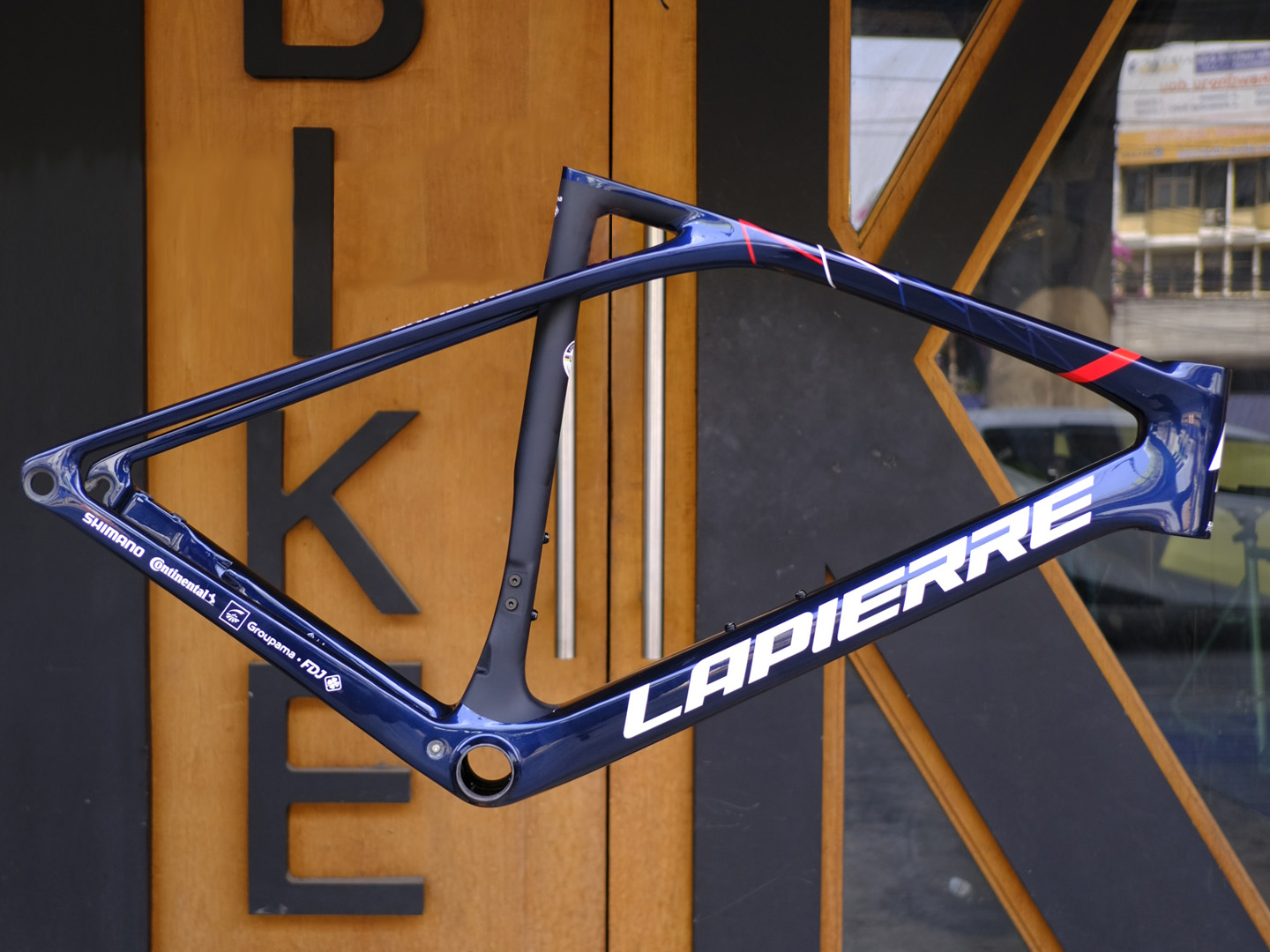 Lapierre frame hot sale